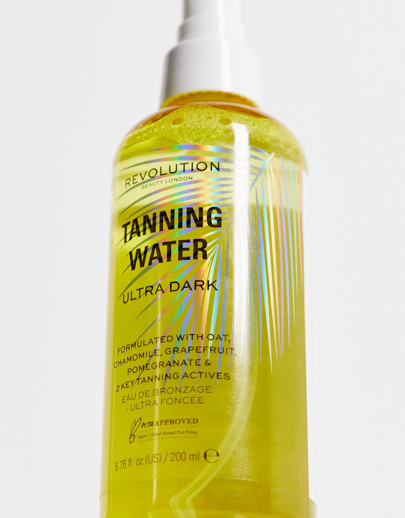 Revolution Beauty Tanning Water - Ultra Dark