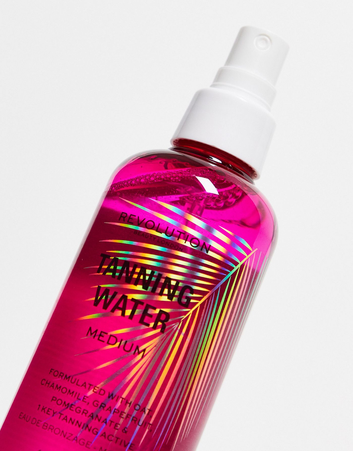 Revolution Beauty Tanning Water - Light/Medium