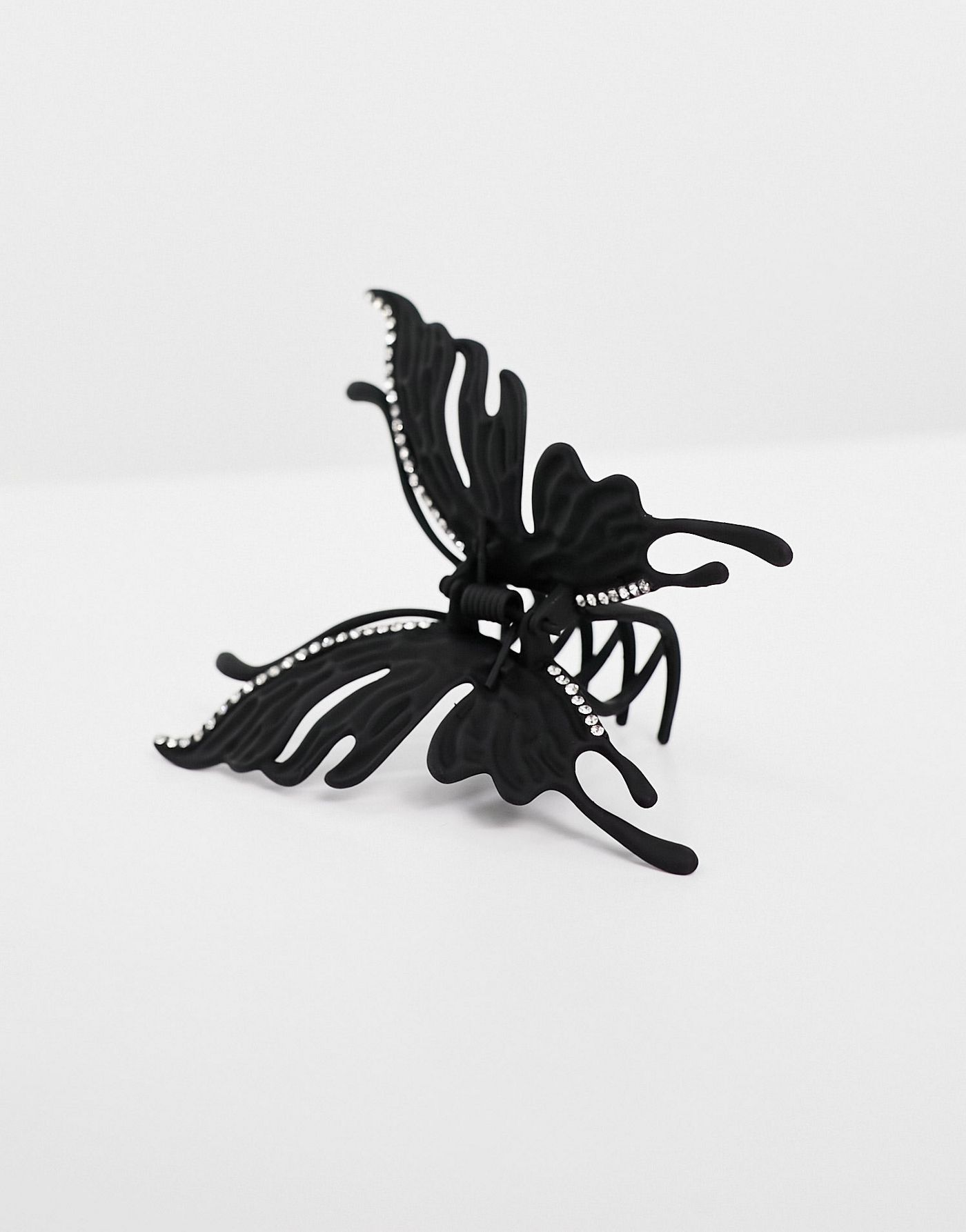 DesignB London gothic butterfly shape hair claw in black 