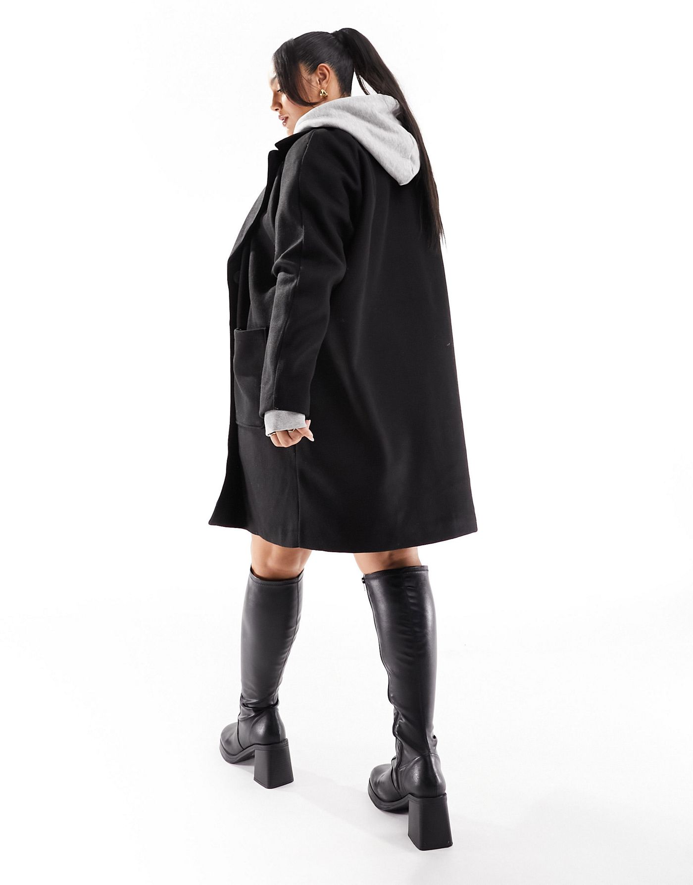 Only Curve tailored coat in black