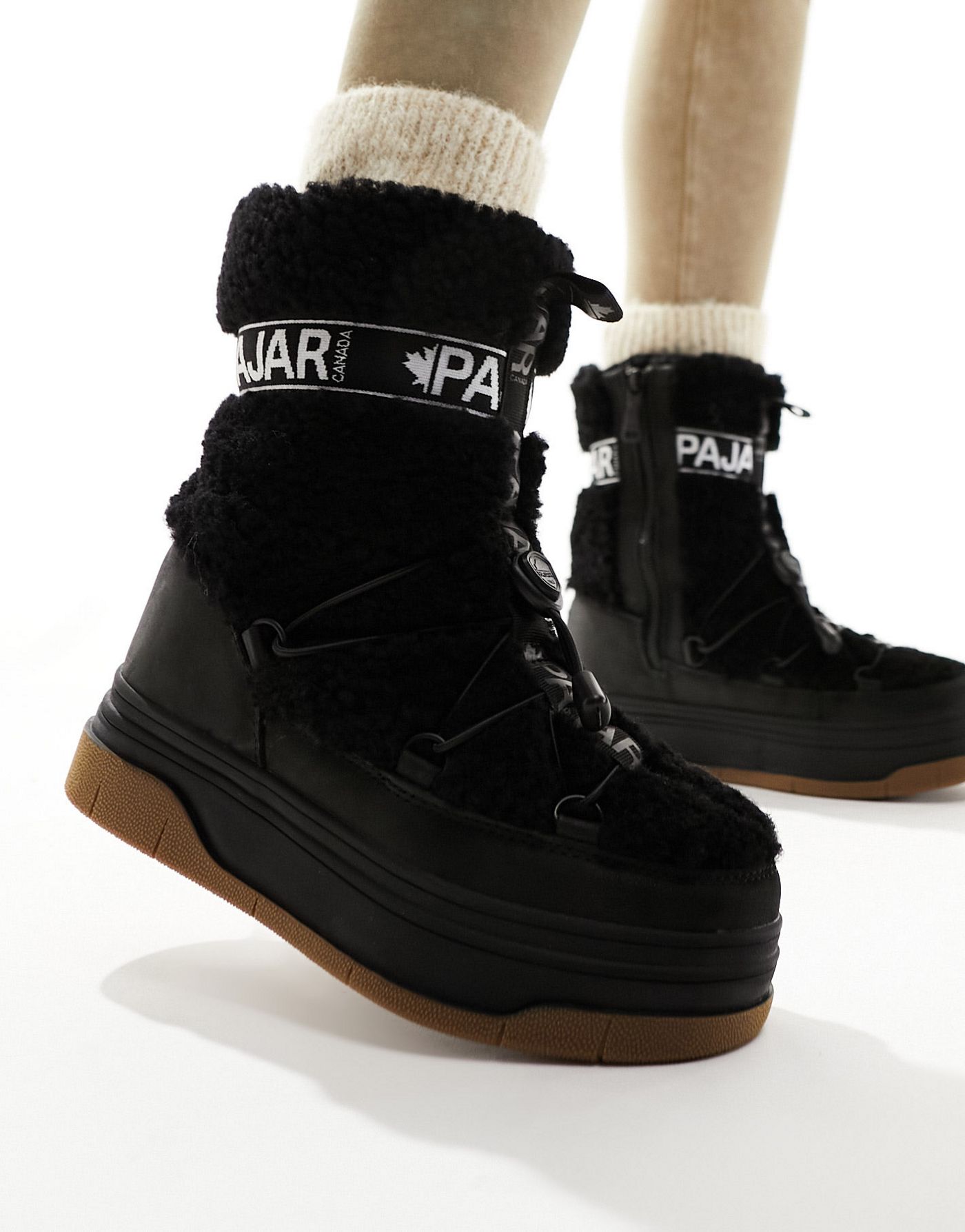 Pajar borg mid leg snow boots in black