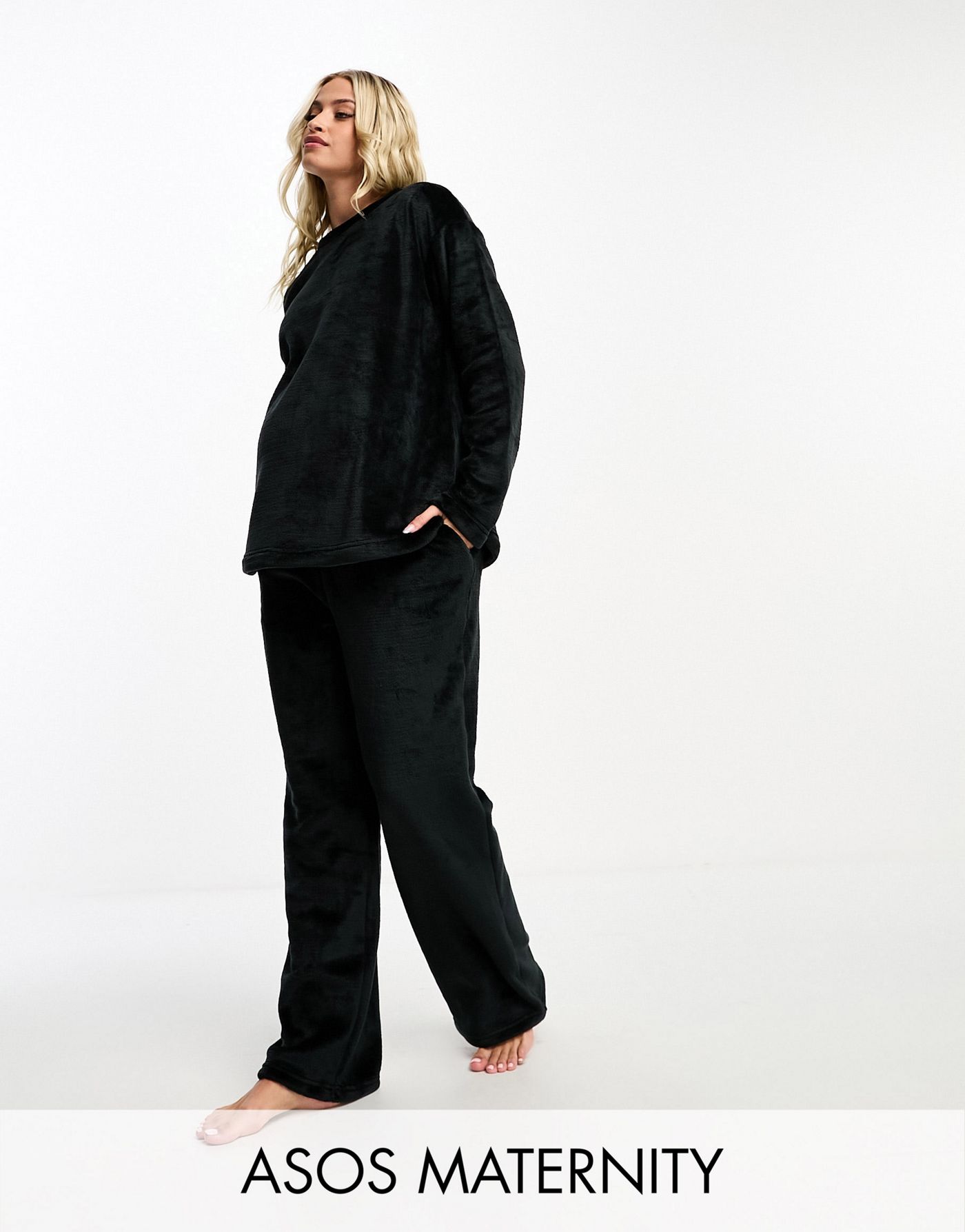 ASOS DESIGN Maternity exclusive lounge super soft fleece sweat & trouser set in black 