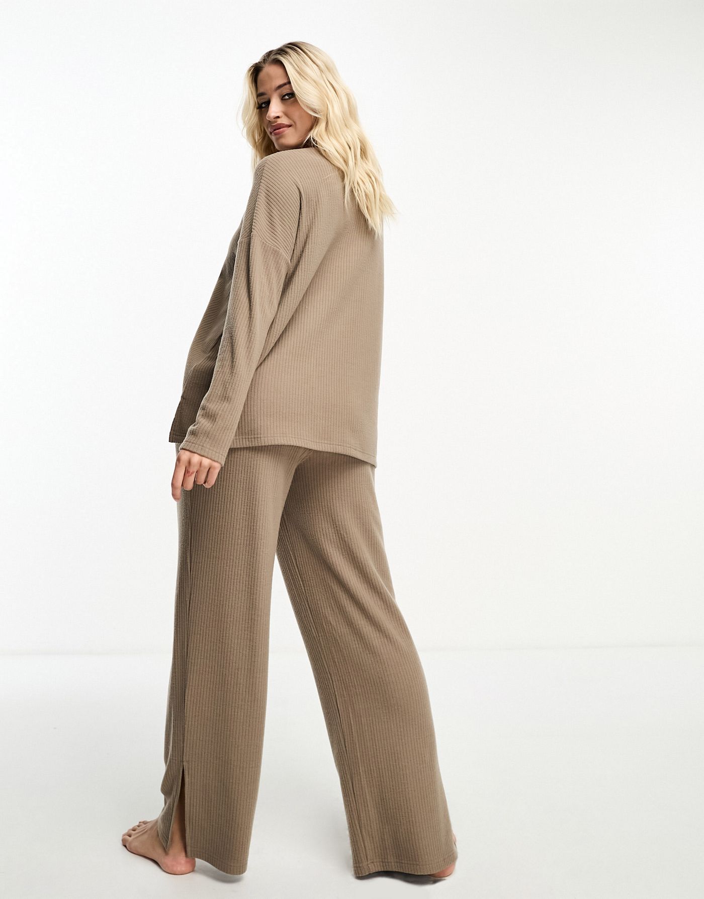 ASOS DESIGN Maternity lounge soft touch rib sweat & trouser set in brown