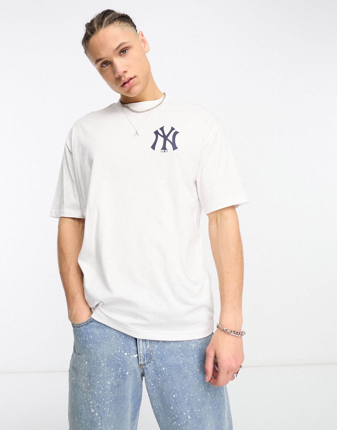 New Era New York Yankees backprint t-shirt in white