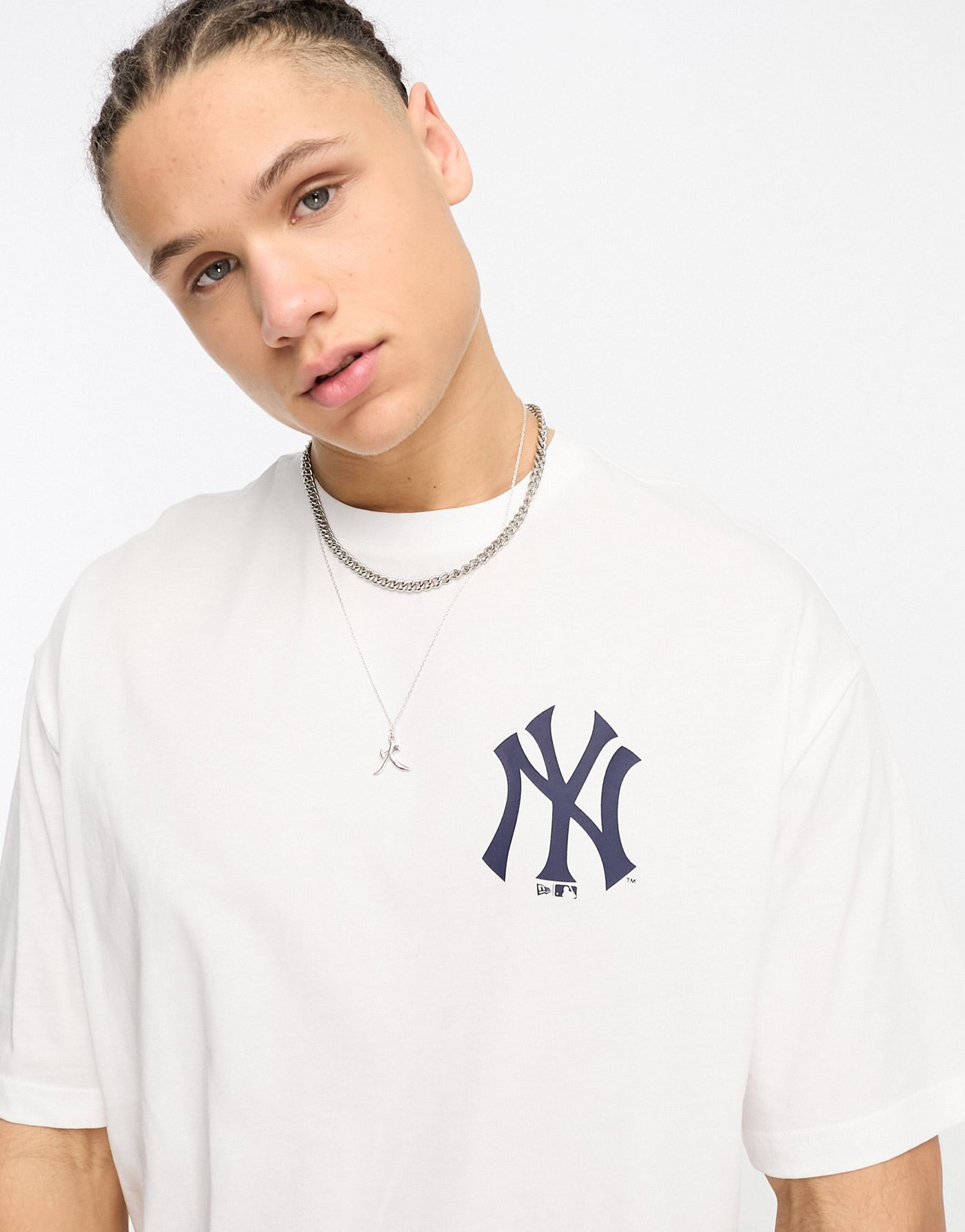 New Era New York Yankees backprint t-shirt in white