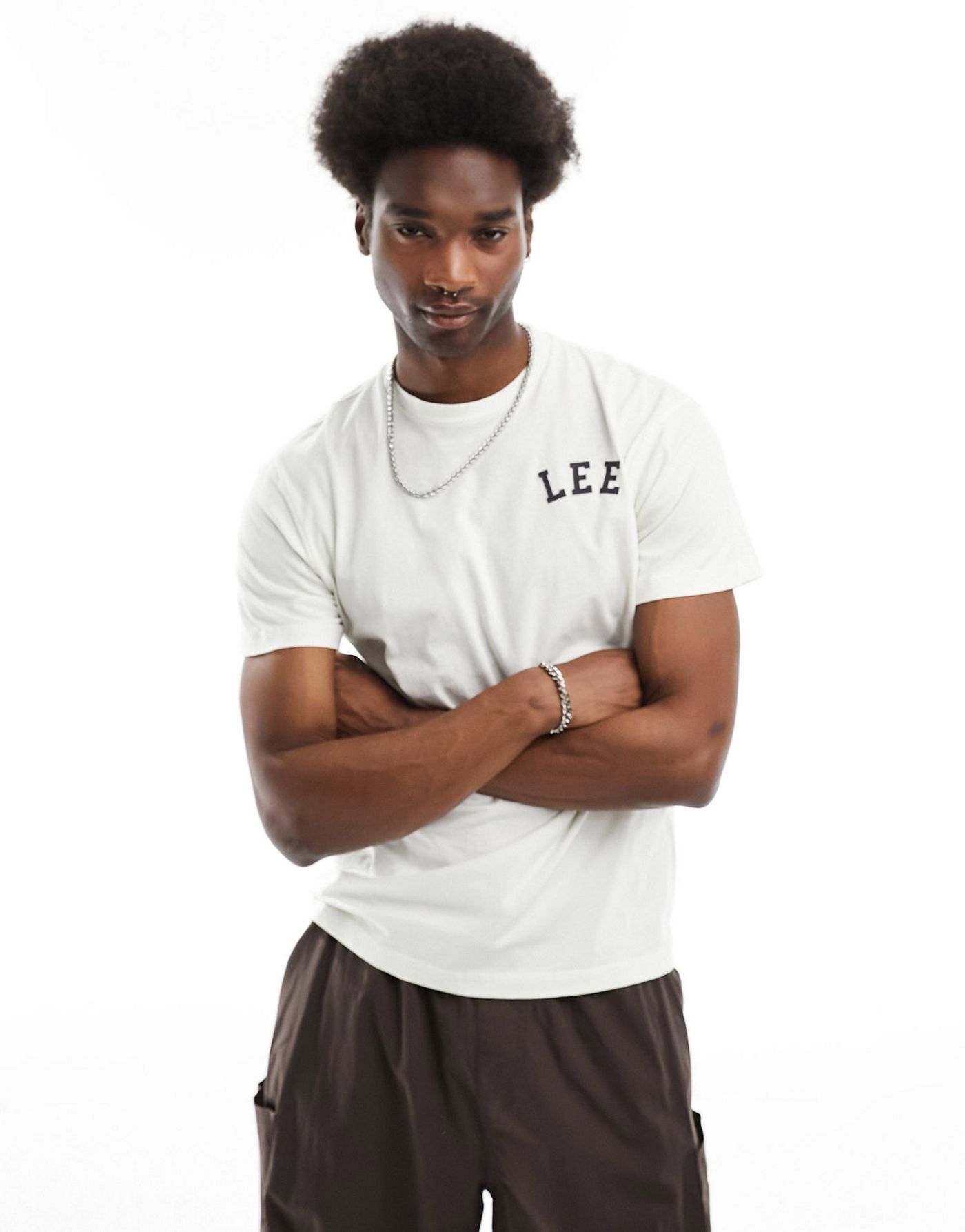 Lee chest arc logo relaxed fit t-shirt in ecru